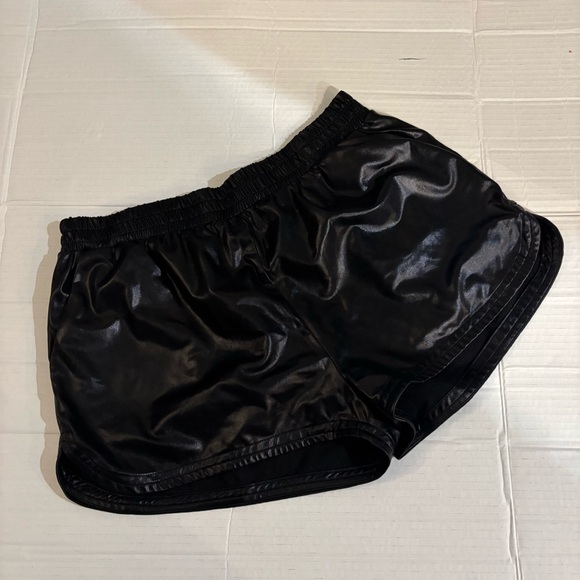 Kate Kasin Metallic Shiny Black Shorts - Picture 3 of 7